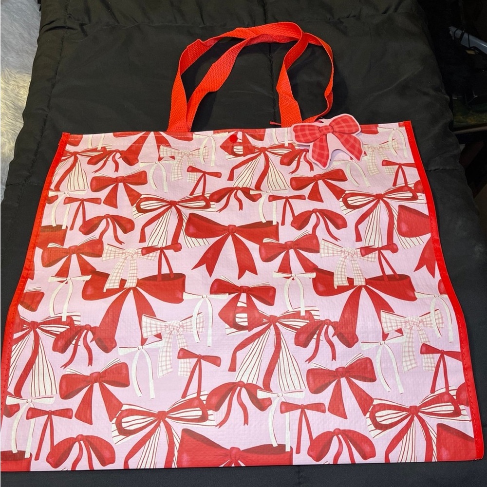 Reusable Tote Bag PINK AND RED BOWs with snap closure & gift tag
Set of 2